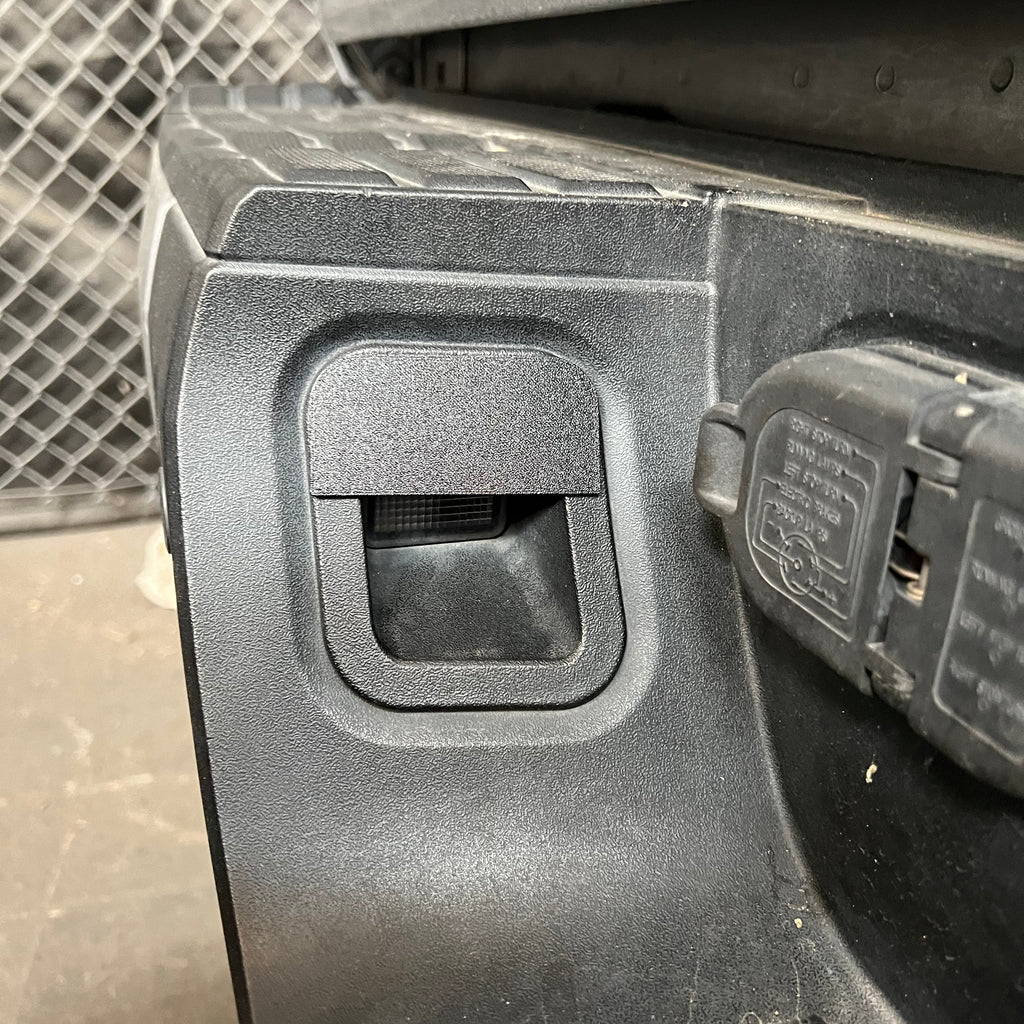 License Plate Light Covers for Toyota Tundra 2nd Gen (2014-2018)