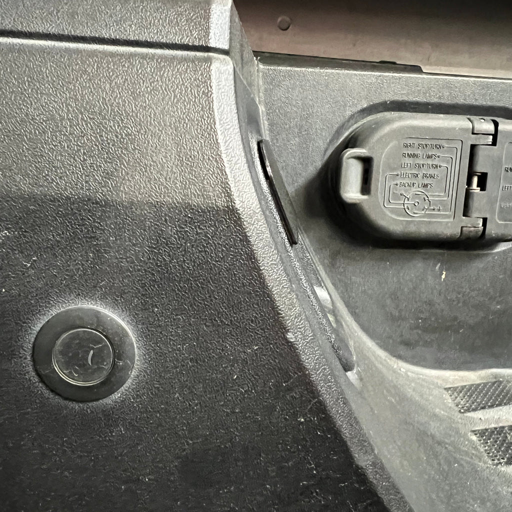License Plate Light Covers for Toyota Tundra 2nd Gen (2014-2018)
